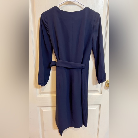 J. Crew navy blue wrap dress.  V-neck 3/4 sleeve fully lined. Perfection. Size 2 - Picture 6 of 7